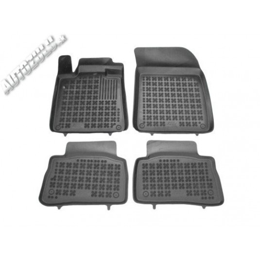 Gumené rohože SUZUKI Kizashi (od 2010) so zvýšeným okrajom