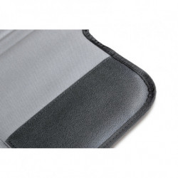 Podložka s organizérom pod detskú sedačku